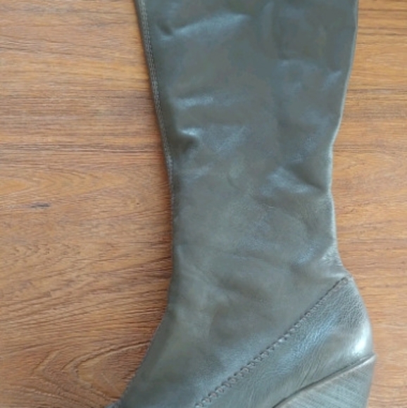 AEROSOLES Boots Size 10 - Picture 6 of 8